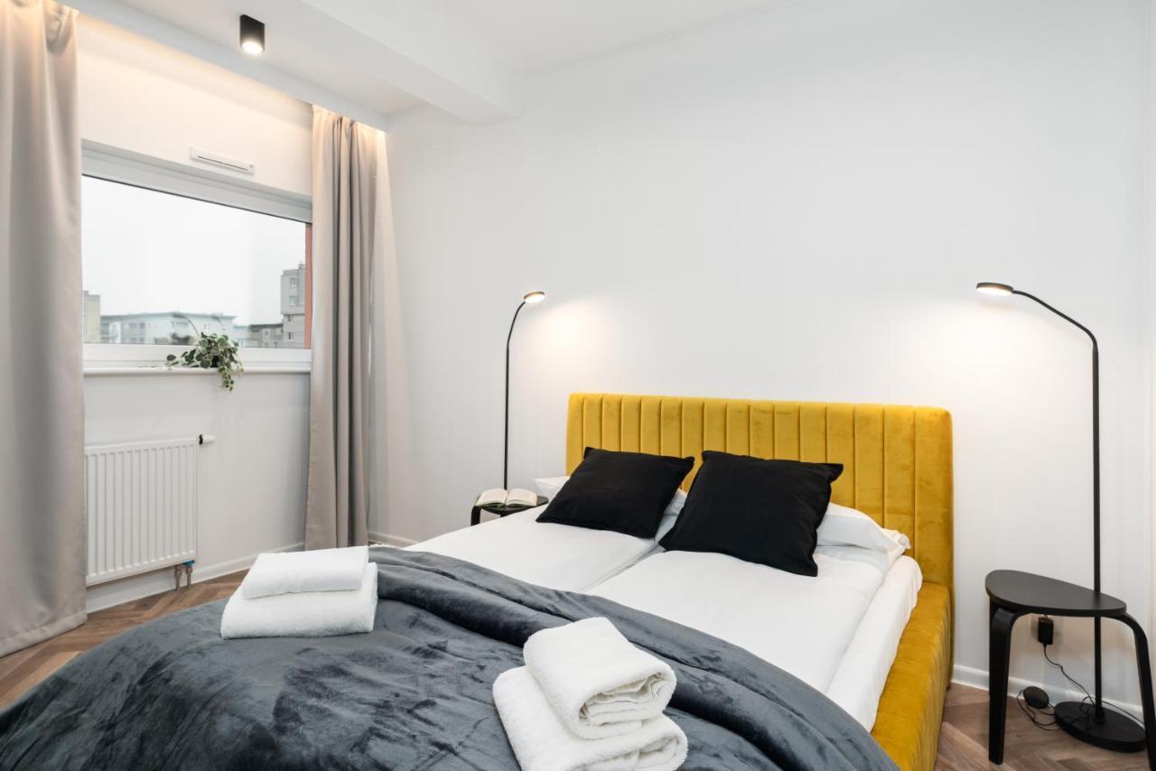 Loft Style Apartments Opienskiego With Parking By Noclegi Renters Posen Exterior foto